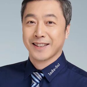 General Manager Wang Peng