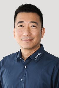 Xianju Zeng